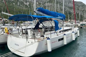 2019-jeanneau-sun-odyssey-440-sail-9772554-20250514083438036-1_XLARGE